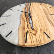 White Pearl Timekeeper | Premium Handmade Wall Clocks Artdesigna®